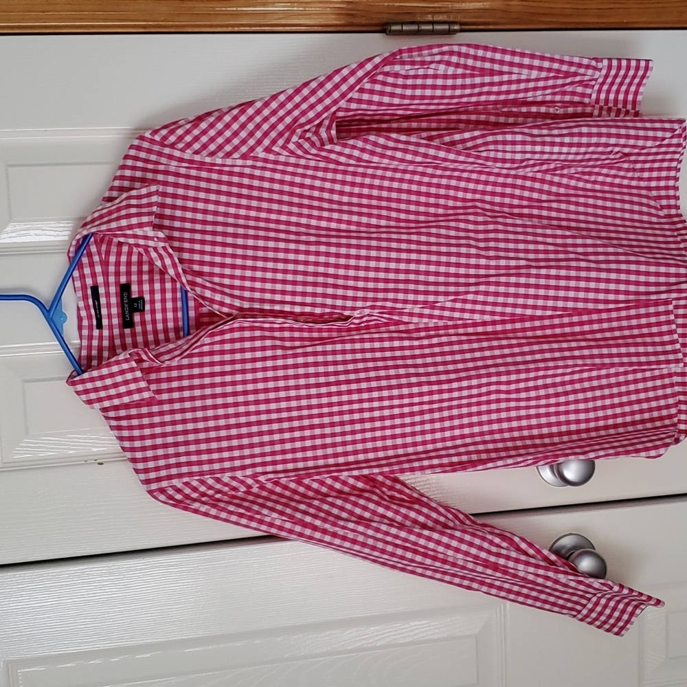 Pink plaid button shirt